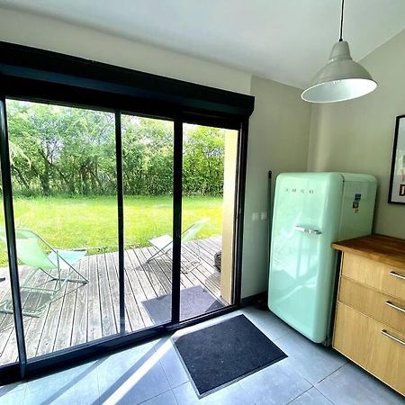 La Lande - Petite Maison Avec Jardin Vendat Bagian luar foto